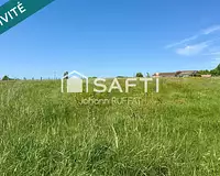 Terrain, 700 m²