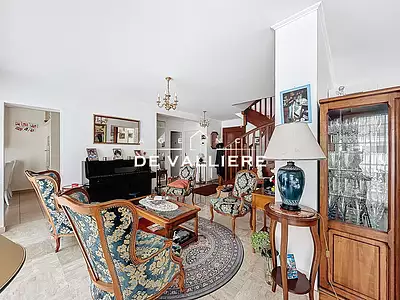 Maison, 250 m²