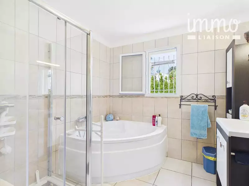 Maison, 127 m²