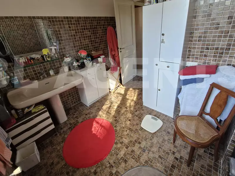 Maison, 178 m²