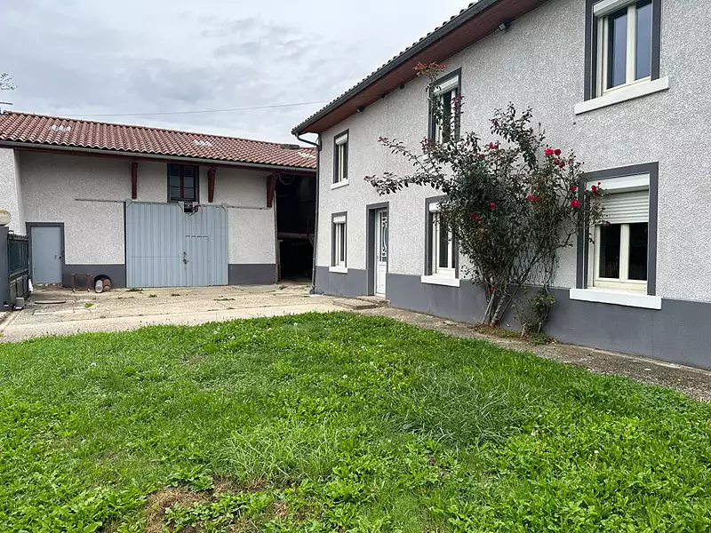 Maison, 168 m²