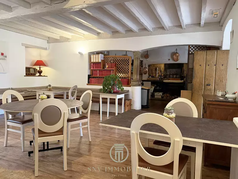 Maison, 285 m²