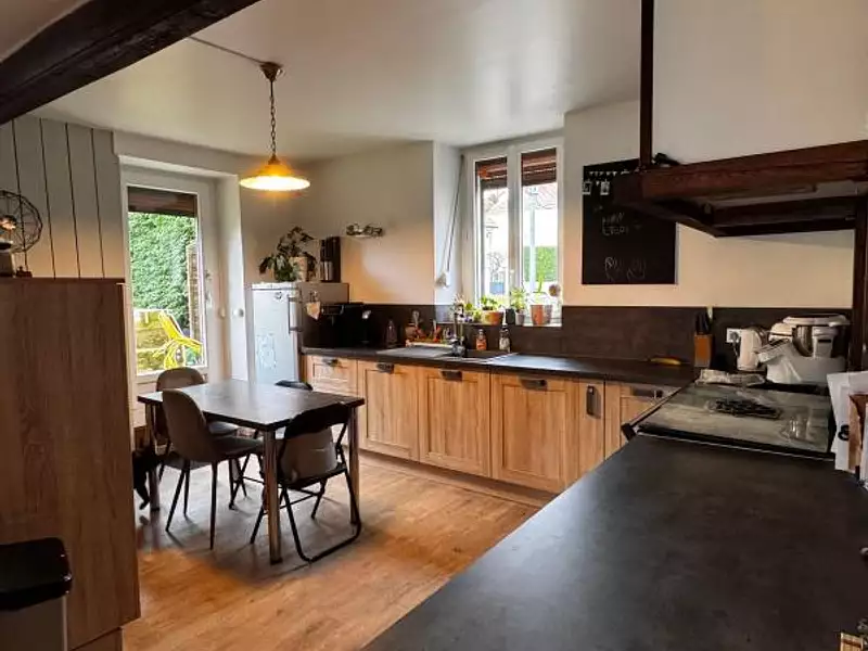 Maison, 227 m²