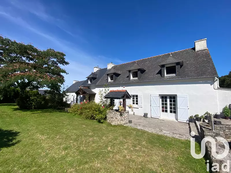 Maison, 252 m²