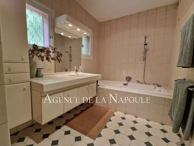 Maison, 145 m²