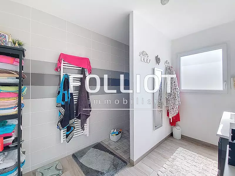 Maison, 115 m²