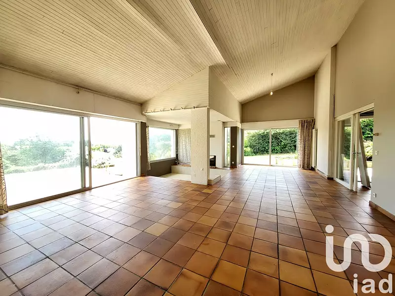 Maison, 265 m²