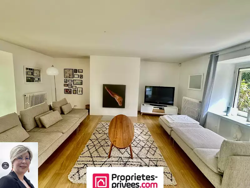 Maison, 232 m²
