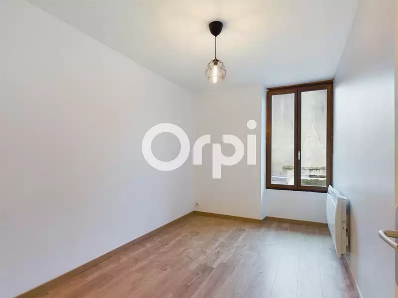 Maison, 168 m²
