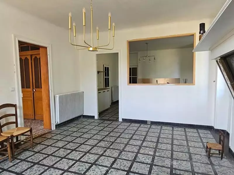 Maison, 208 m²