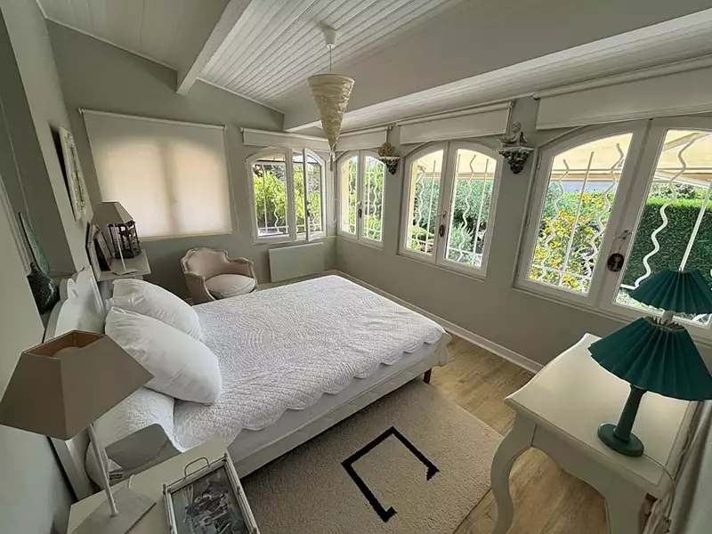 Maison, 166 m²