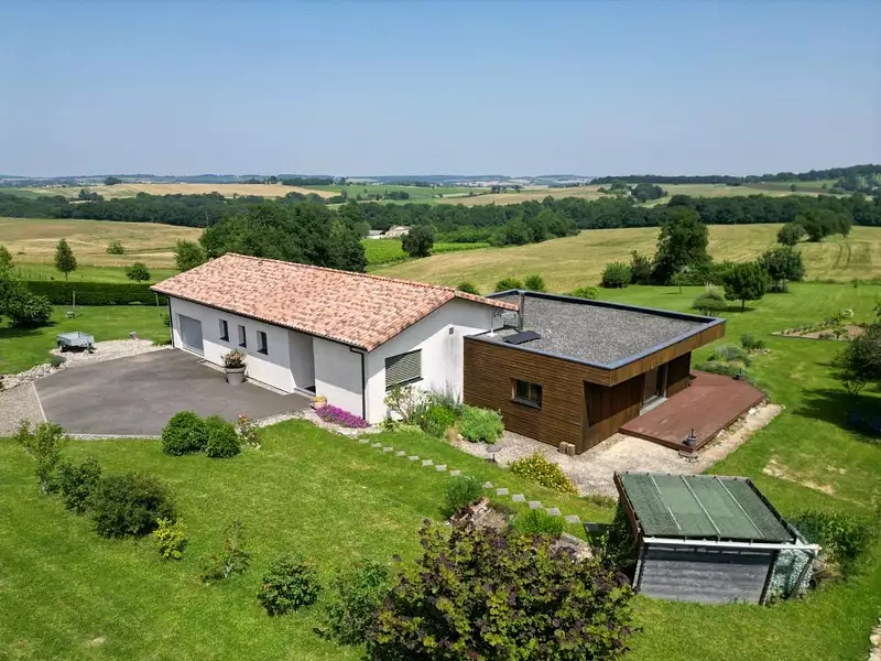 Maison, 172 m²