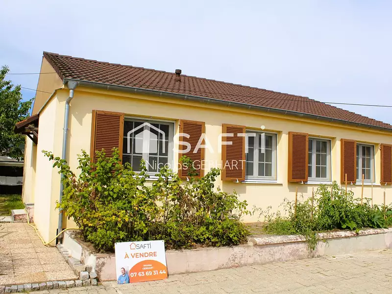 Maison, 99 m²