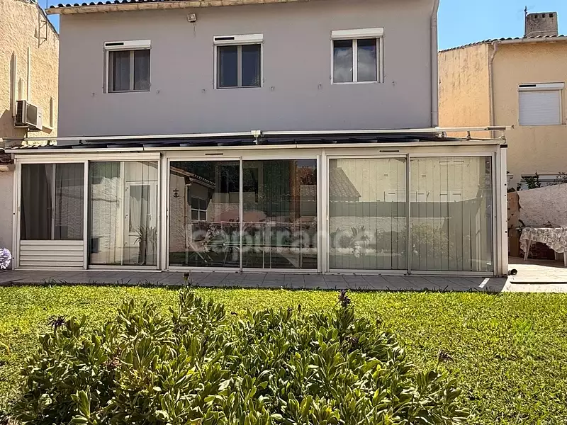 Maison, 156 m²