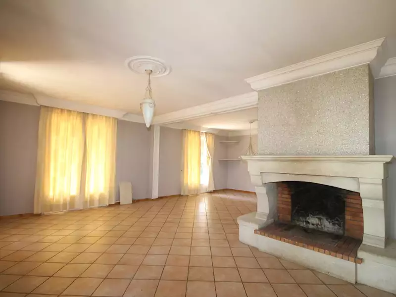 Maison, 145 m²