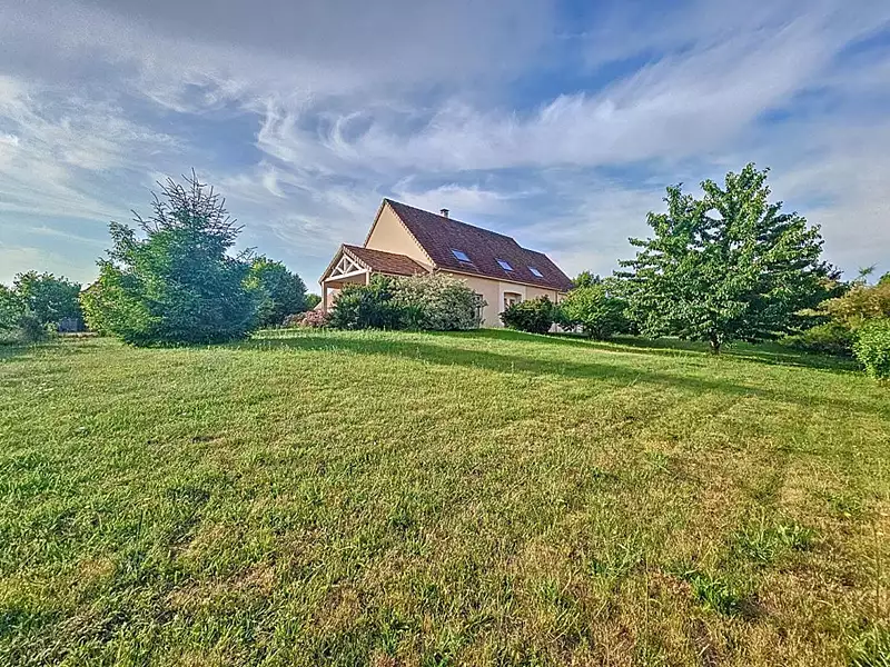 Maison, 169 m²