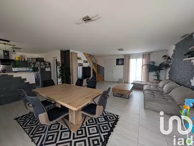 Maison, 114 m²