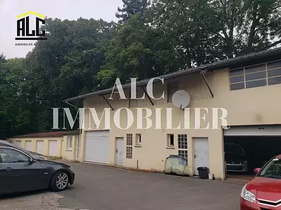 Parking, 335 m²