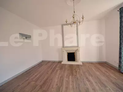 Maison, 169 m²