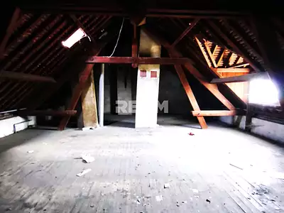 Maison, 167 m²