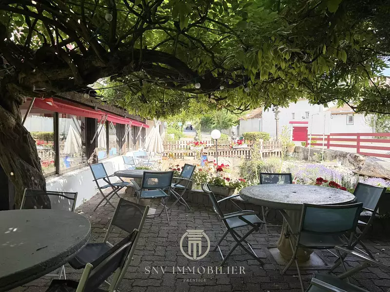 Maison, 285 m²