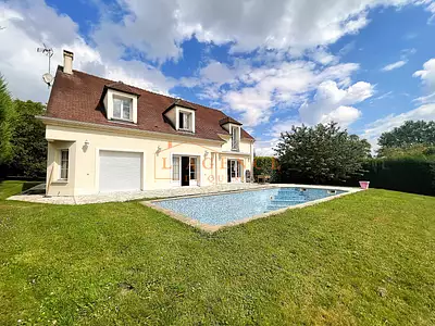 Maison, 239 m²