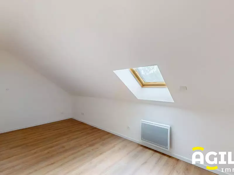 Maison, 180,69 m²