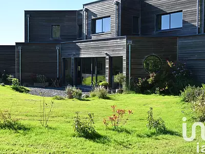 Maison, 225 m²