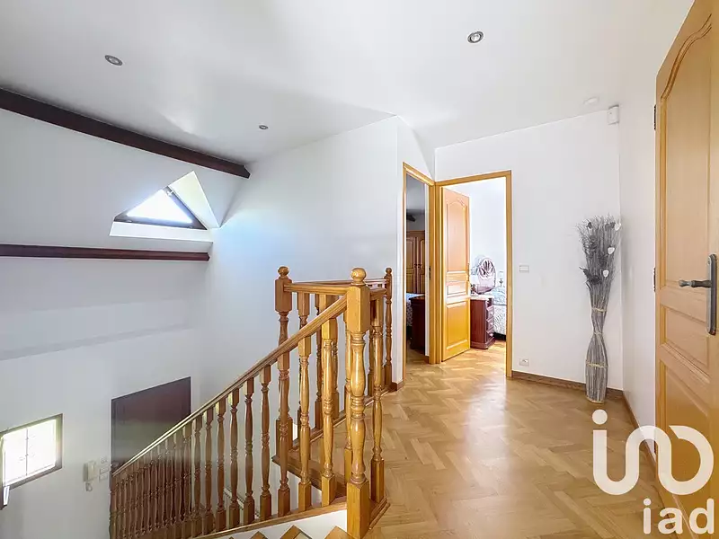 Maison, 231 m²
