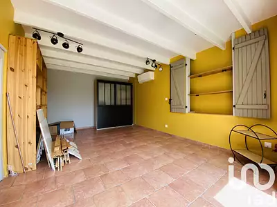 Maison, 277 m²