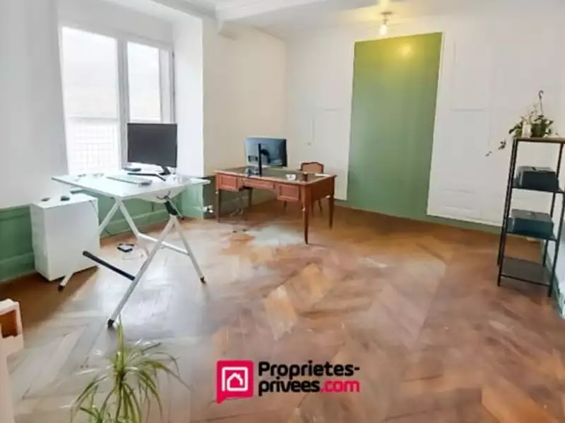 Maison, 216 m²