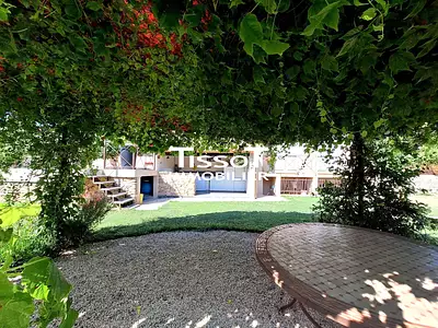 Maison, 227 m²