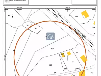 Terrain, 2 500 m²