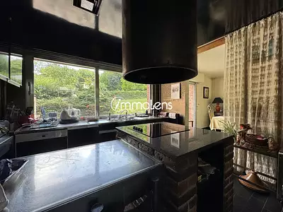 Maison, 270 m²