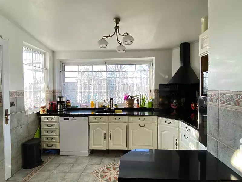 Maison, 145 m²