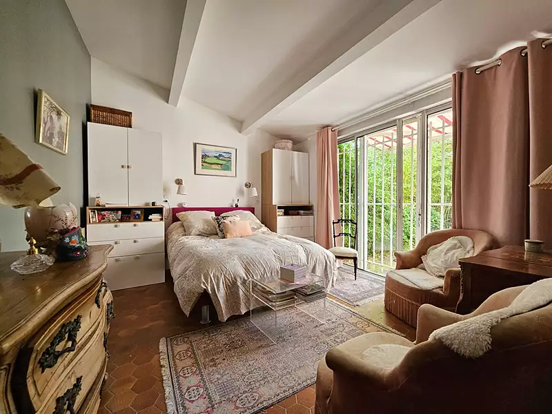 Maison, 180 m²