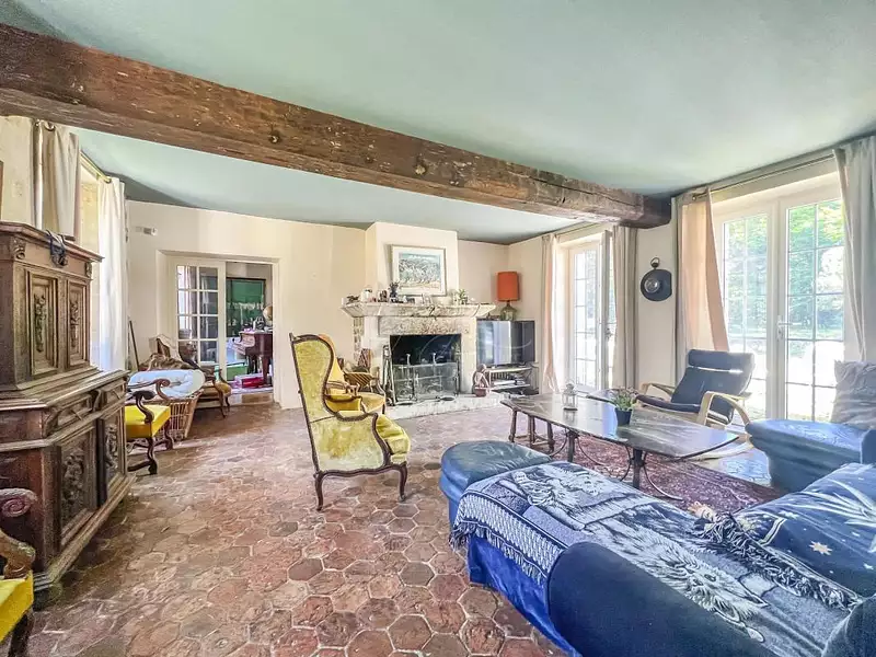 Maison, 382 m²