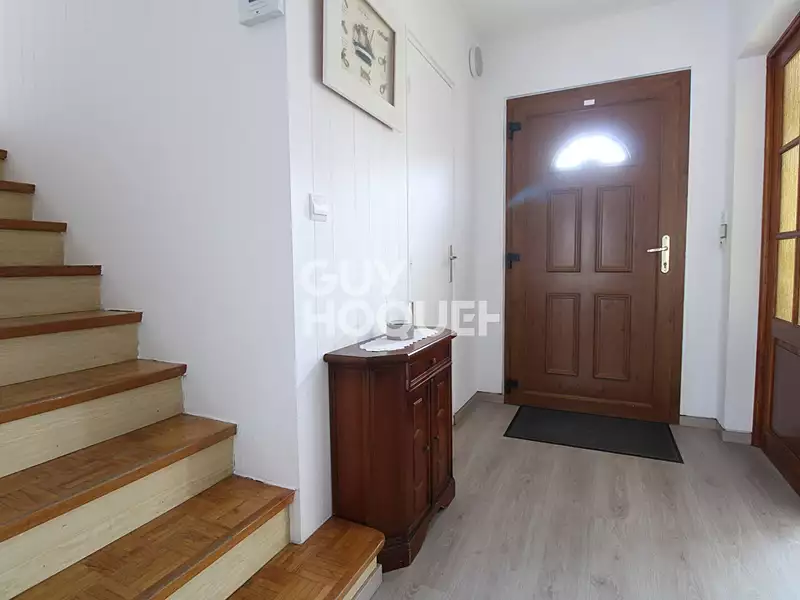 Maison, 101 m²