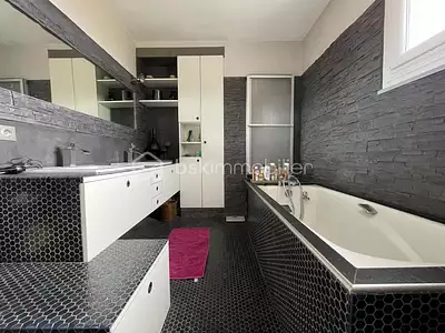 Maison, 175 m²