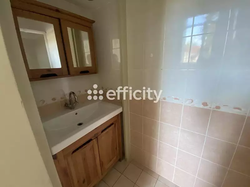 Immeuble, 386 m²
