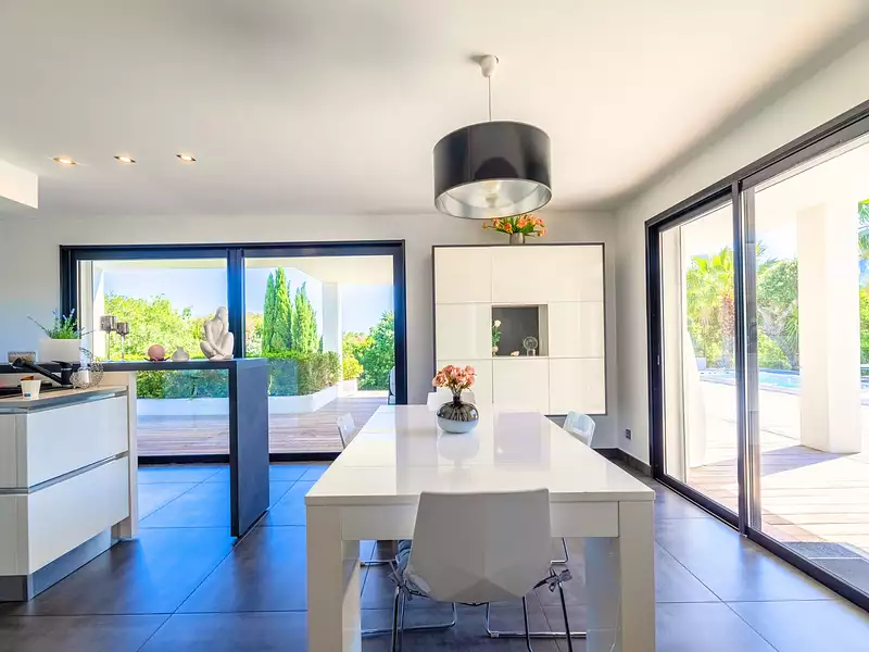 Maison, 278 m²