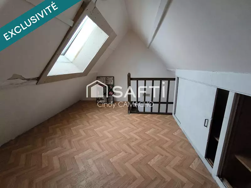 Immeuble, 310 m²