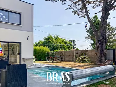 Maison, 160 m²