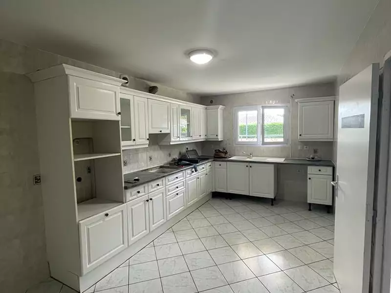 Maison, 160 m²