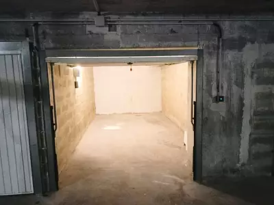 Parking, 13 m²
