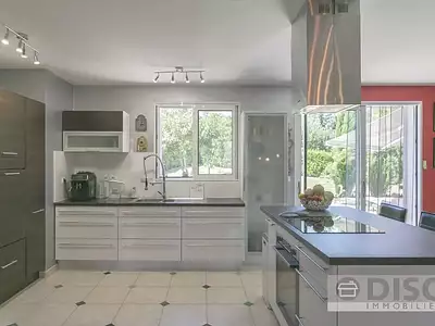 Maison, 136 m²