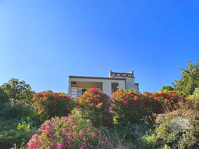 Maison, 203 m²