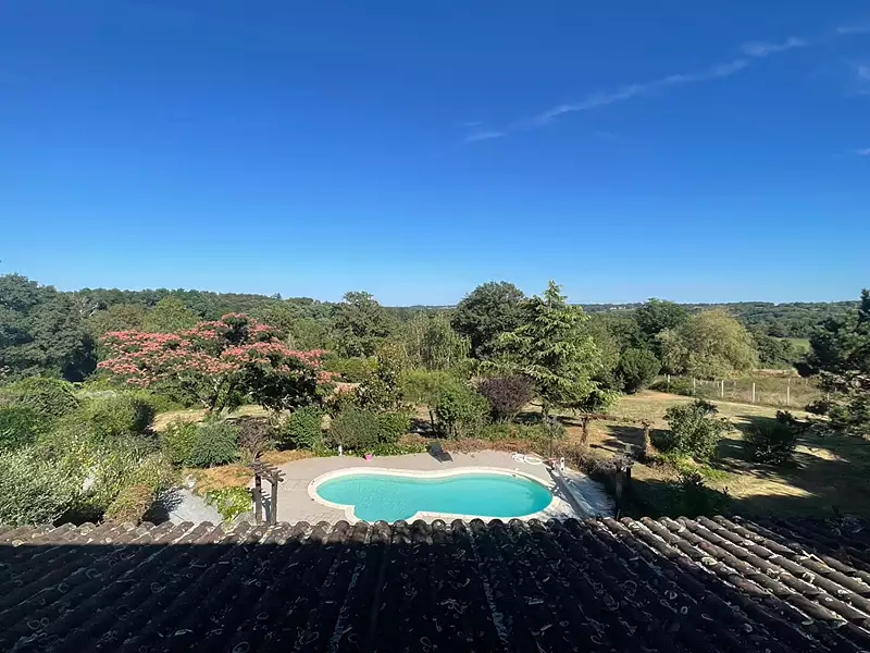 Maison, 600 m²