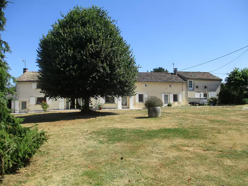 Maison, 227 m²