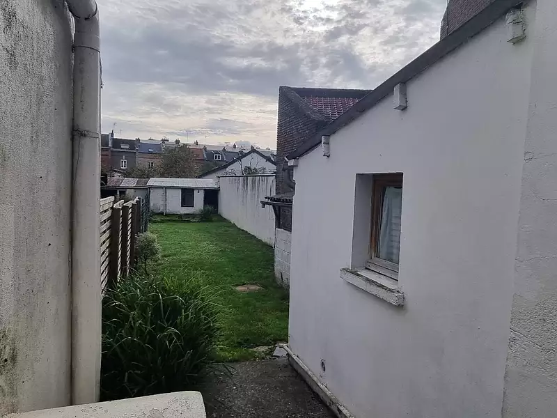Immeuble, 115,02 m²